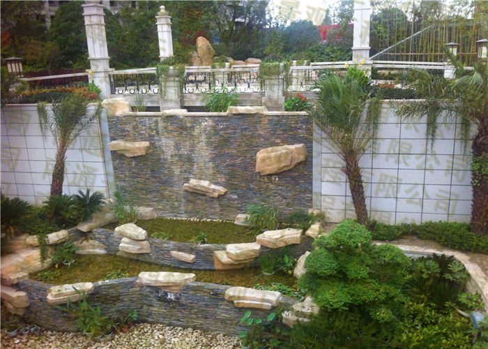 本公司承接的江蘇如皋雨潤(rùn)廣場(chǎng)塑石假山順利完成（附實(shí)圖）